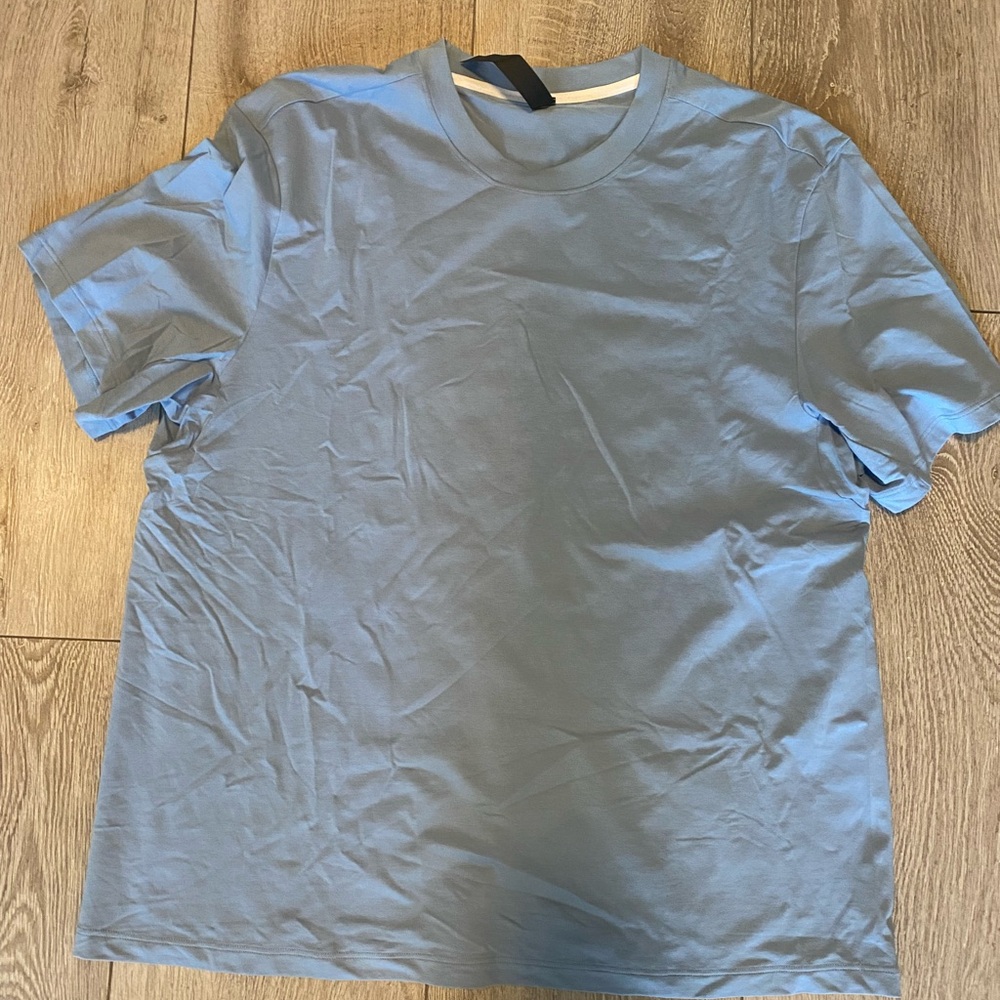 Lululemon Men’s Zeroed In Short Sleeve Shirt